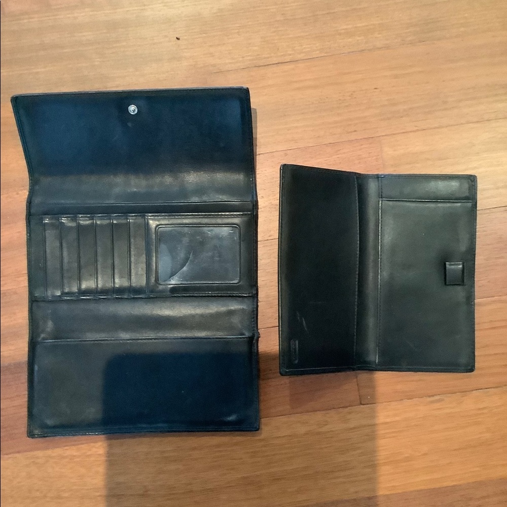 Authentic Coach Wallet - Picture 3 of 7